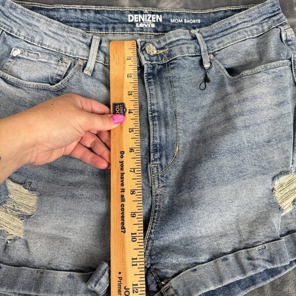 DENIZEN From Levi’s MOM SHORTS Size 15 W32 Distressed Denim Cuffed Juniors Women - Picture 5 of 10